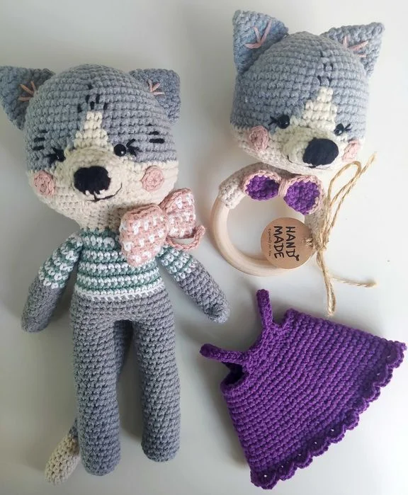 Komplet dla maluszka: kotek amigurumi i chwytacz — zdjęcie 6