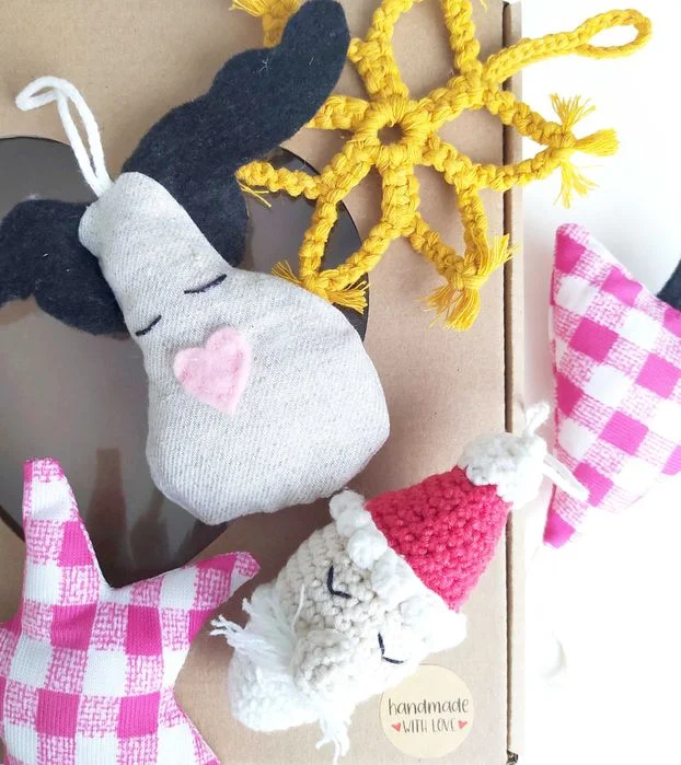 Zestaw ozdób świątecznych z Mikołajem — handmade — zdjęcie 5